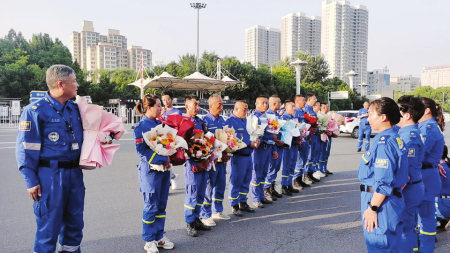 點(diǎn)擊放大